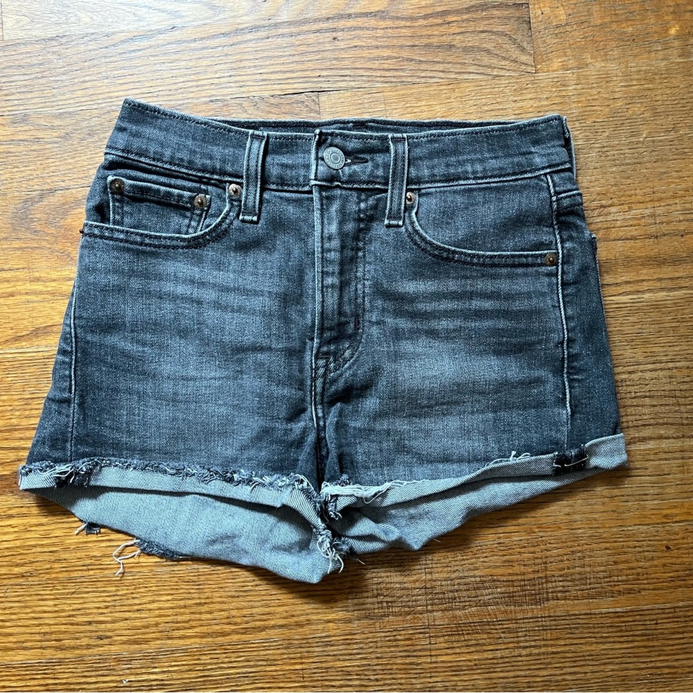 Levi’s Denim Cutoff Women Shorts